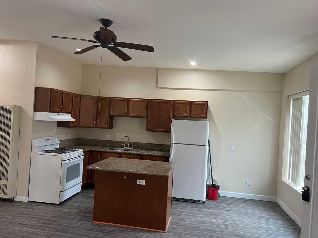 JULIAN AVENUE 12652 (1 - 3) - Photo 3 of 17