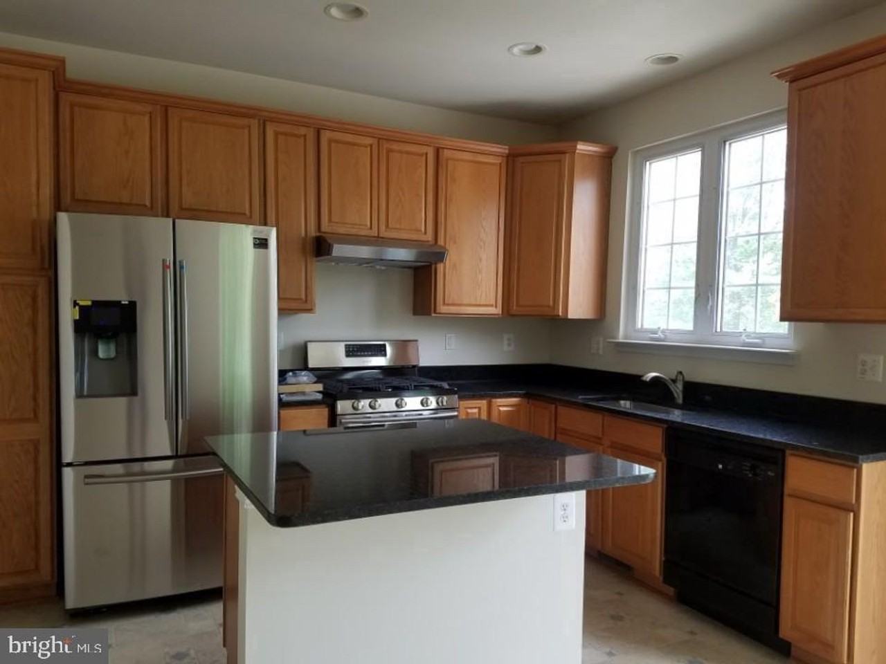 12031 Overbridge Ln - Photo 5 of 17