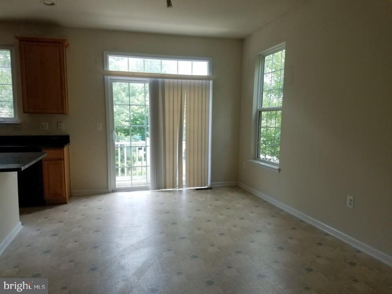 12031 Overbridge Ln - Photo 6 of 17