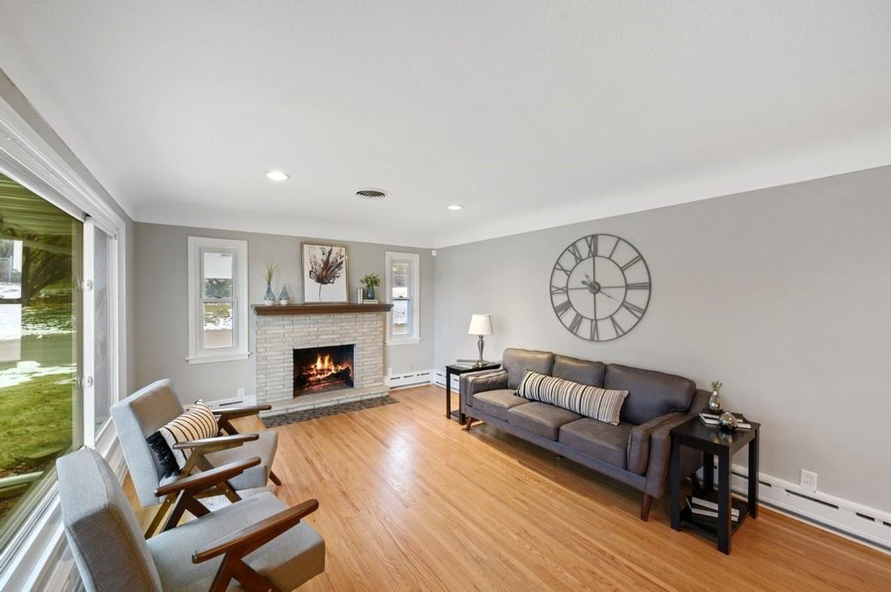706 1st Ave Nw - Photo 5 of 12