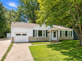 featured image of 9802 Dennis Dr