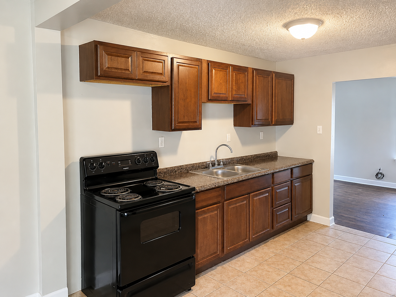 9802 Dennis Dr - Photo 3 of 9