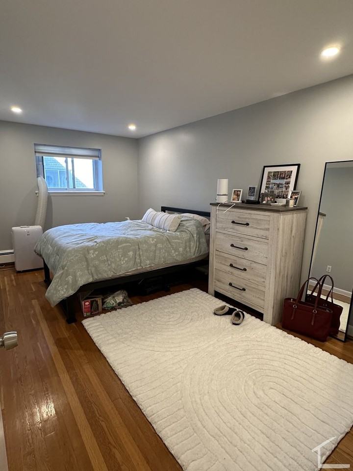 115 Tremont St - Photo 3 of 7
