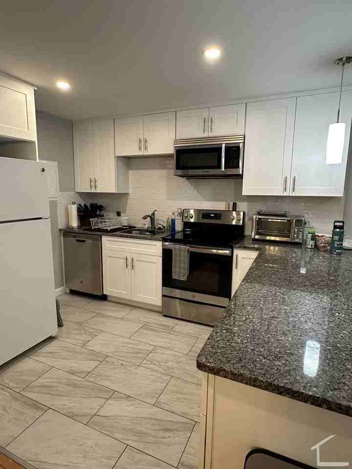 115 Tremont St - Photo 6 of 7