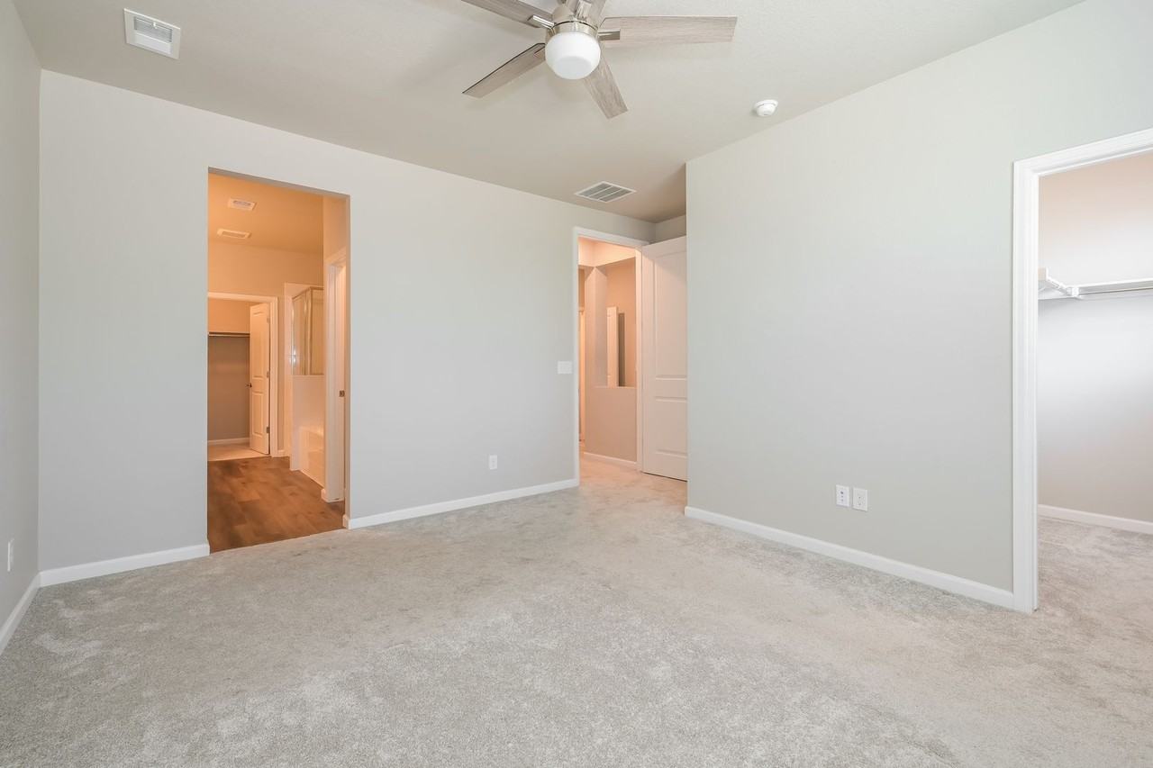 14933 E Belleview Dr - Photo 6 of 17