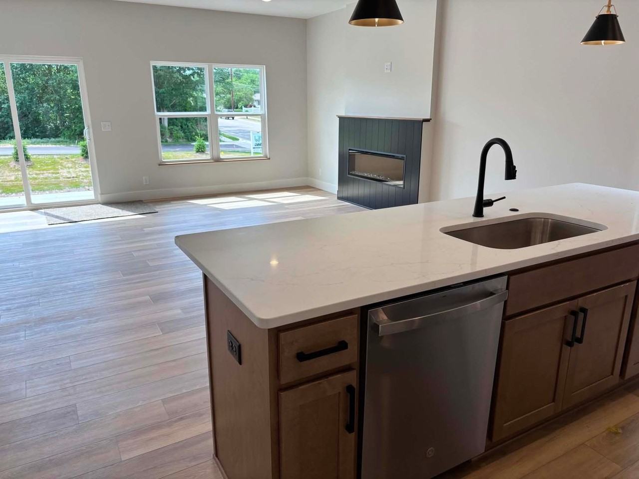 Brand-New Townhomes Near 5 Mile & East Beltline - Photo 3 of 41