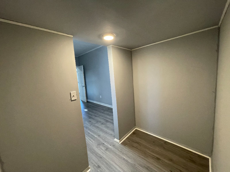 3214 28th Avenue Dr Ne - Photo 7 of 11