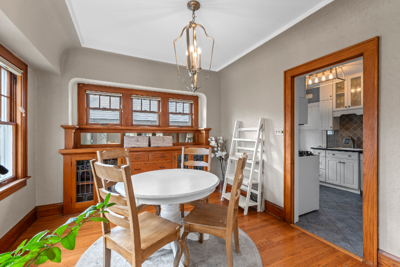 4929 N Idlewild Ave - Photo 6 of 32