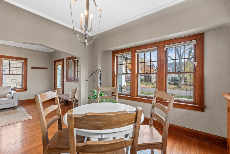 4929 N Idlewild Ave - Photo 7 of 32
