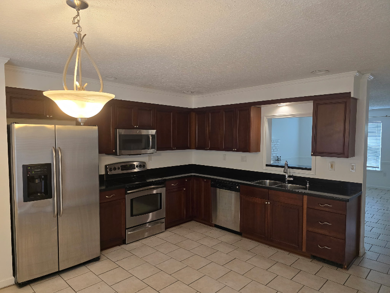 70 N Mclean Blvd - Photo 5 of 12