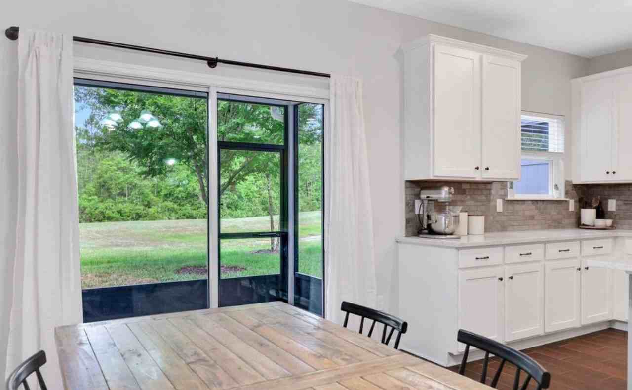 14014 Sterely Ct S - Photo 6 of 20
