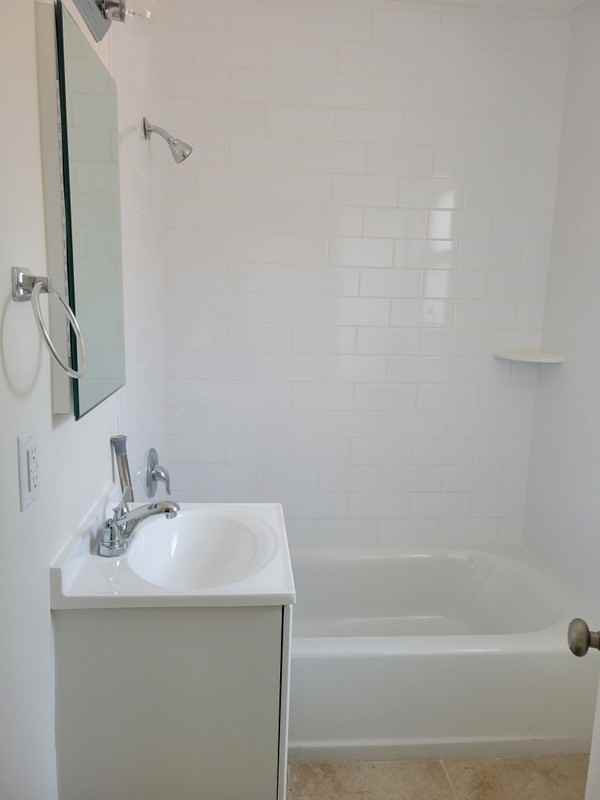 2084 Monroe Blvd - Photo 2 of 7