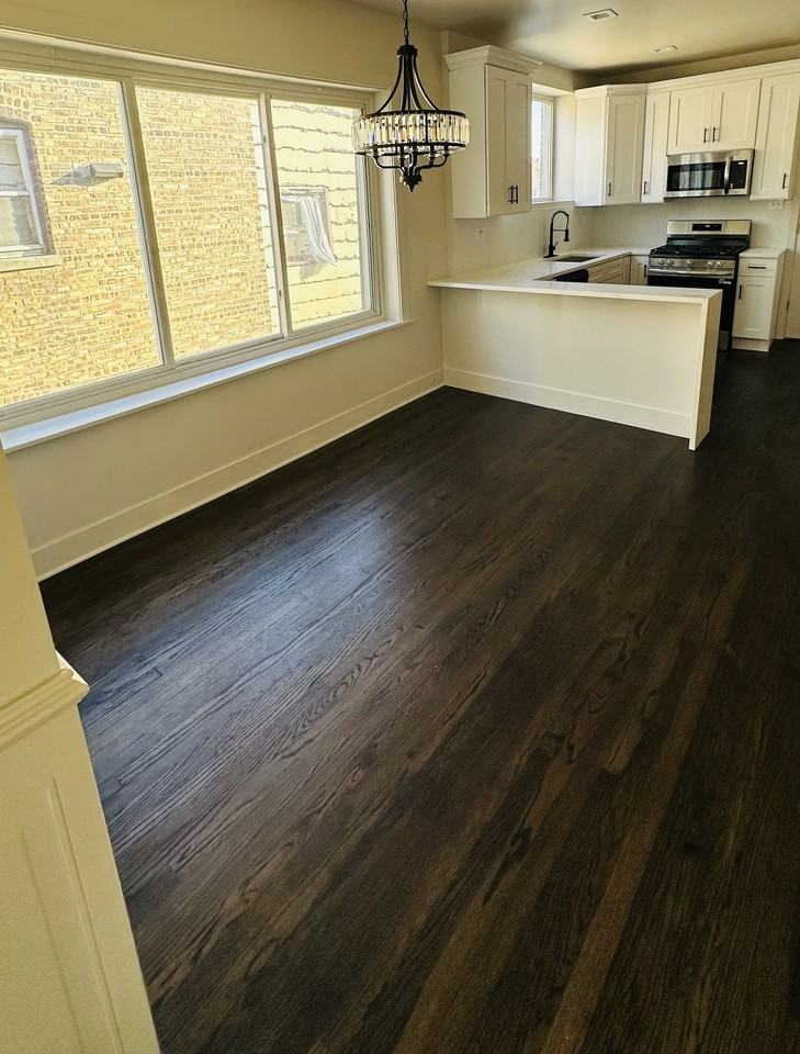 8220 S Eberhart Ave #3 - Photo 5 of 10