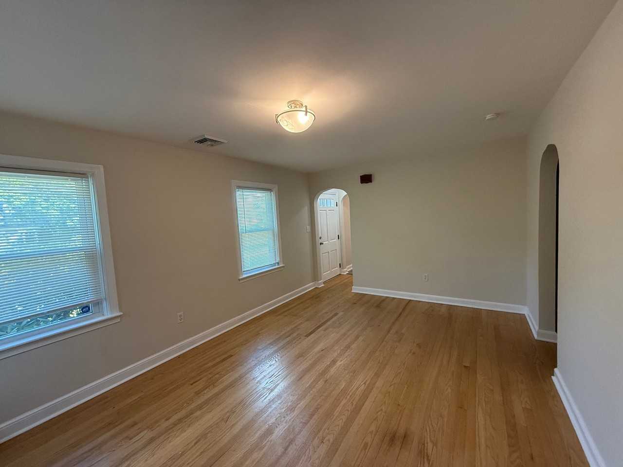 408 S 24th St - Photo 7 of 13