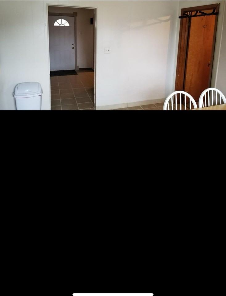 818 Gaston Ave - Photo 5 of 23