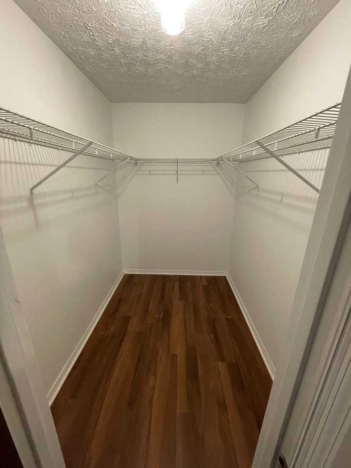 119 Lambert Dr - Photo 6 of 10