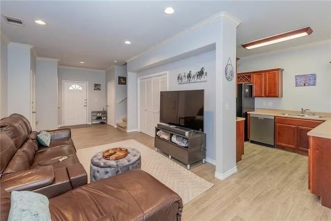 12250 Abbey Glen Ln #E - Photo 5 of 20