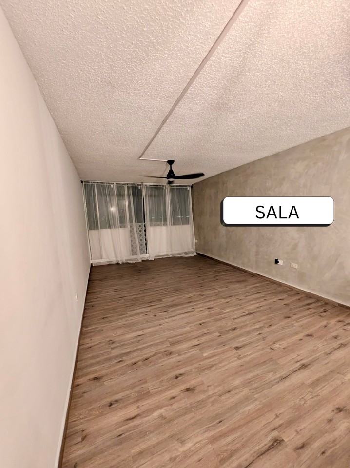 123 Calle Ronda - Photo 2 of 15