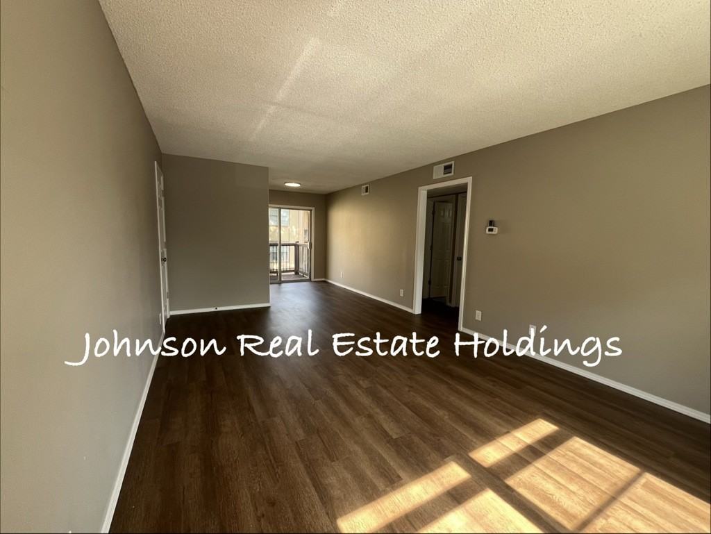 4715 Se Adams Blvd #905D - Photo 3 of 21