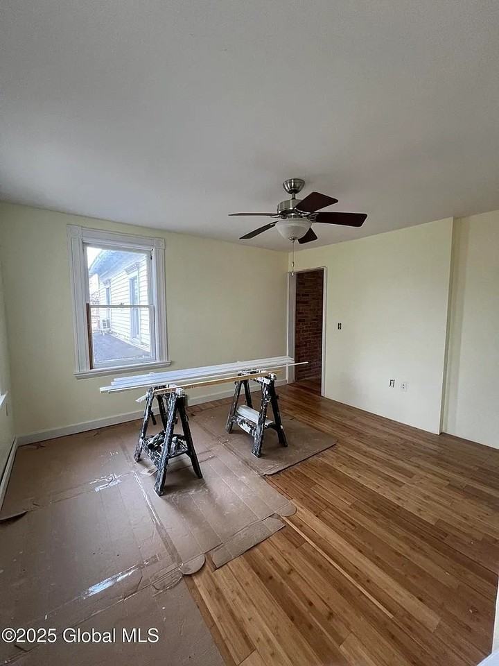 21 Willett Street - Photo 4 of 24