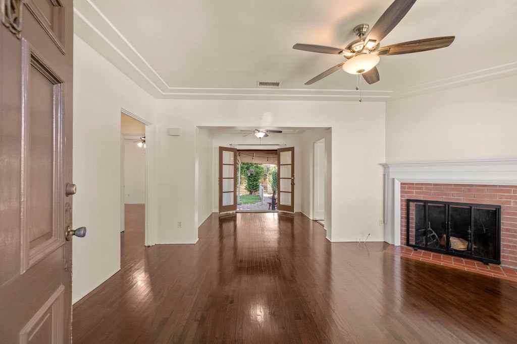 4735 Valencia Drive, Unit Front - Photo 3 of 25