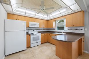 7077 Versailles N #7077 - Photo 1 of 1