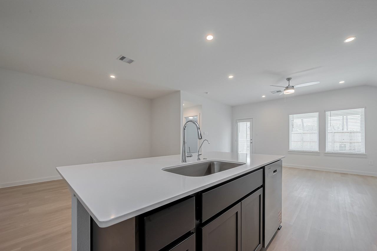 1535 Merulana Ln #NA - Photo 7 of 23