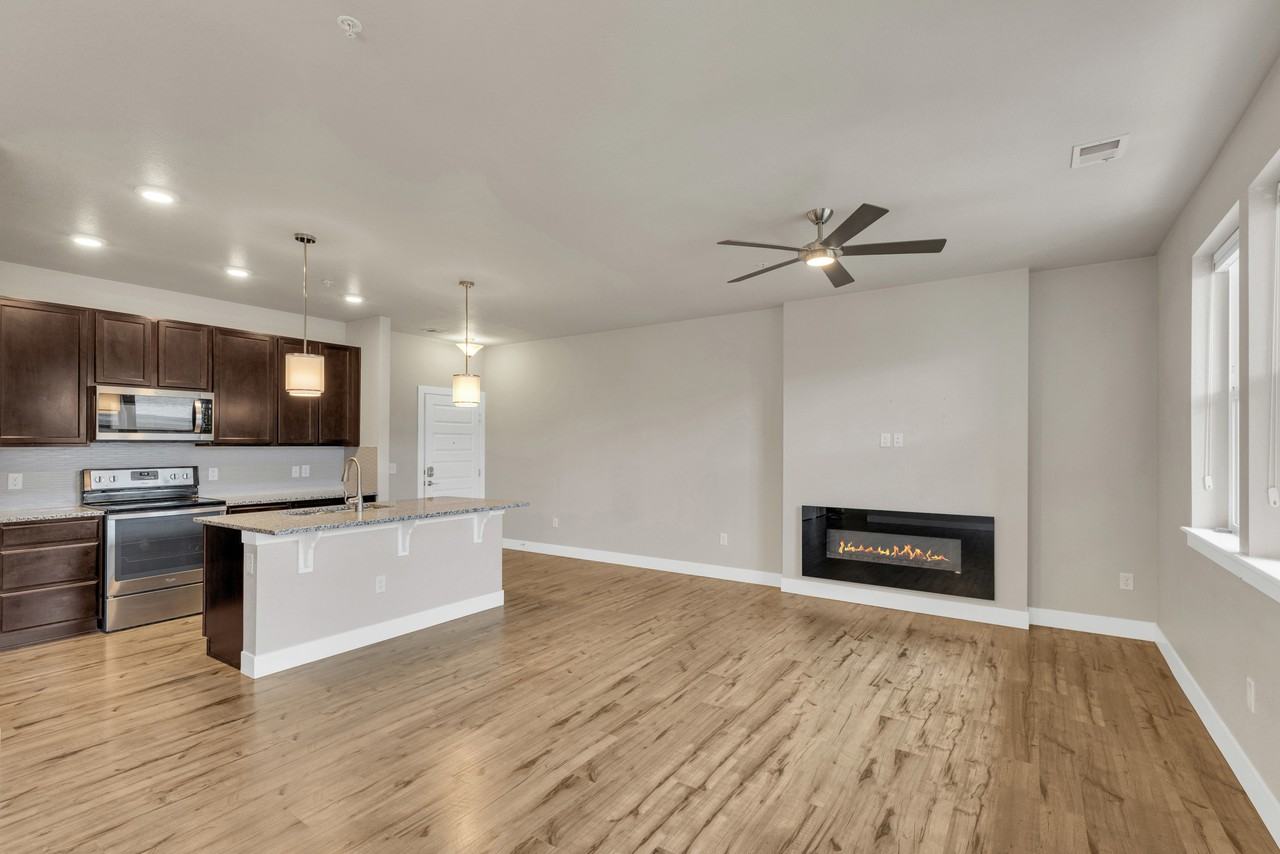 15354 W 64th Ln #302 - Photo 5 of 25