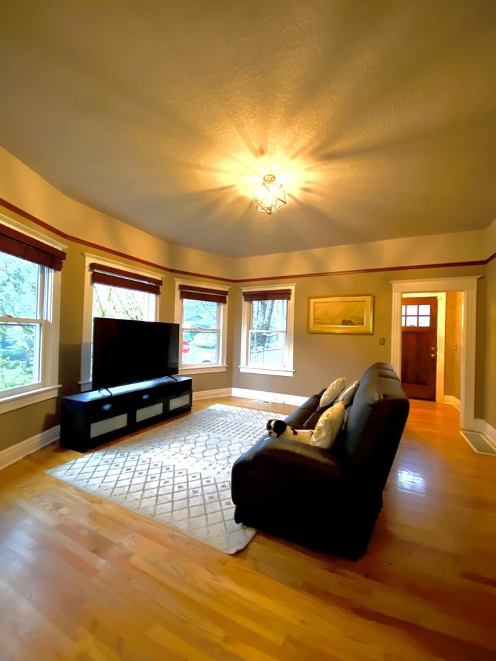 8134 Se 15th Ave #NA - Photo 4 of 22