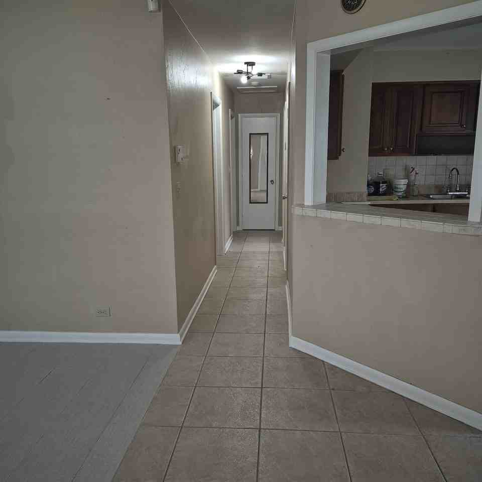 1432 8th St #NA - Photo 6 of 9