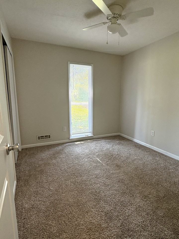 2605 Yuma Dr #NA - Photo 6 of 12
