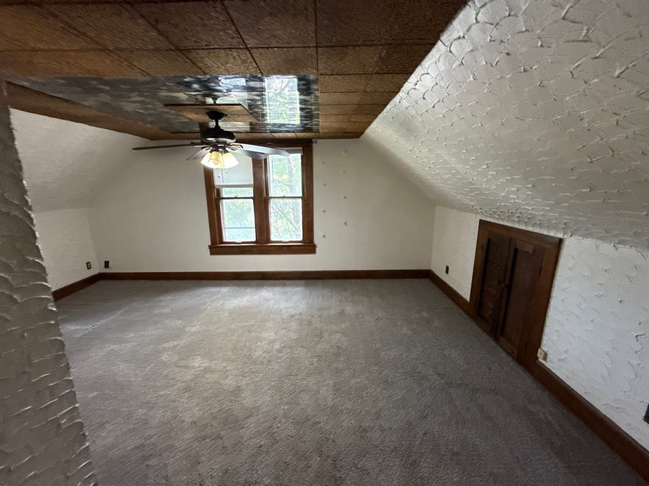 12480 W Beloit Rd - Photo 4 of 6