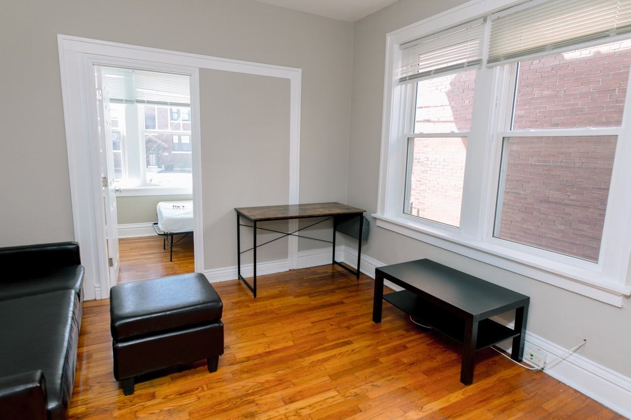 908 Eastgate Ave #2N - Photo 6 of 32