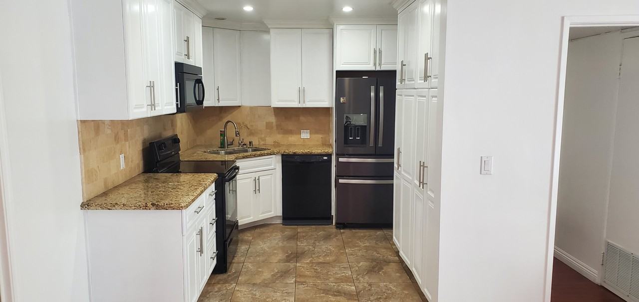 312 N Louise St #108 - Photo 5 of 43