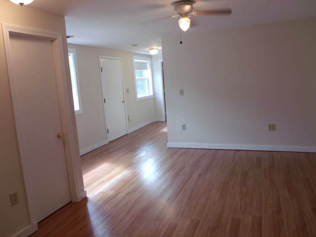 7 Chelle Road - Photo 5 of 10