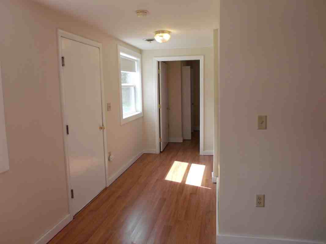 7 Chelle Road - Photo 6 of 10