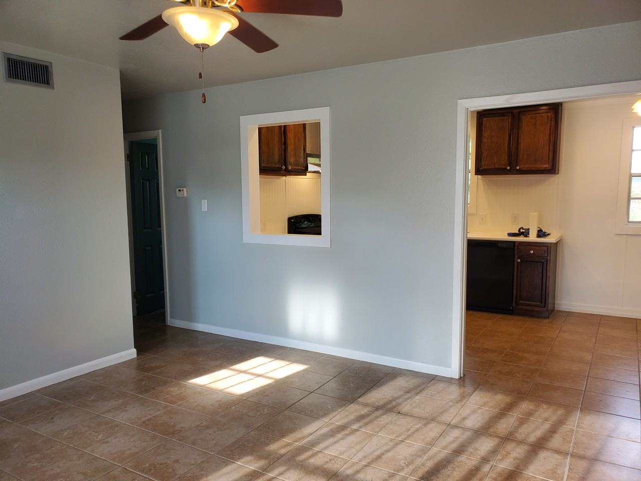 380 Oriole Dr #NA - Photo 4 of 17