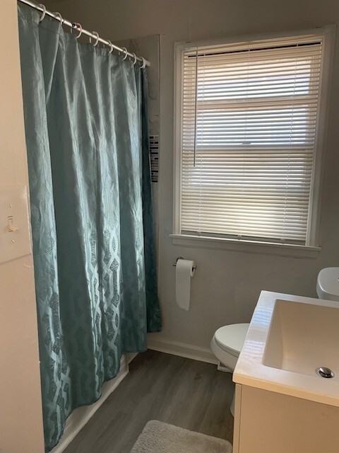 2202 South Cedar Ave - Photo 2 of 4