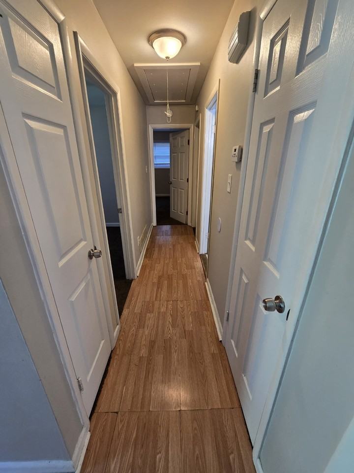 10650 Panhandle Rd - Photo 4 of 13