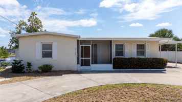 featured image of 21160 Edgewater Dr