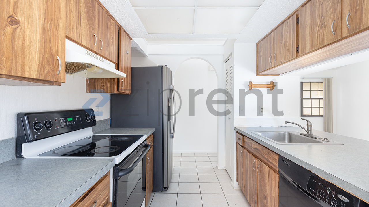 2251 Se Rainier Rd - Photo 7 of 14