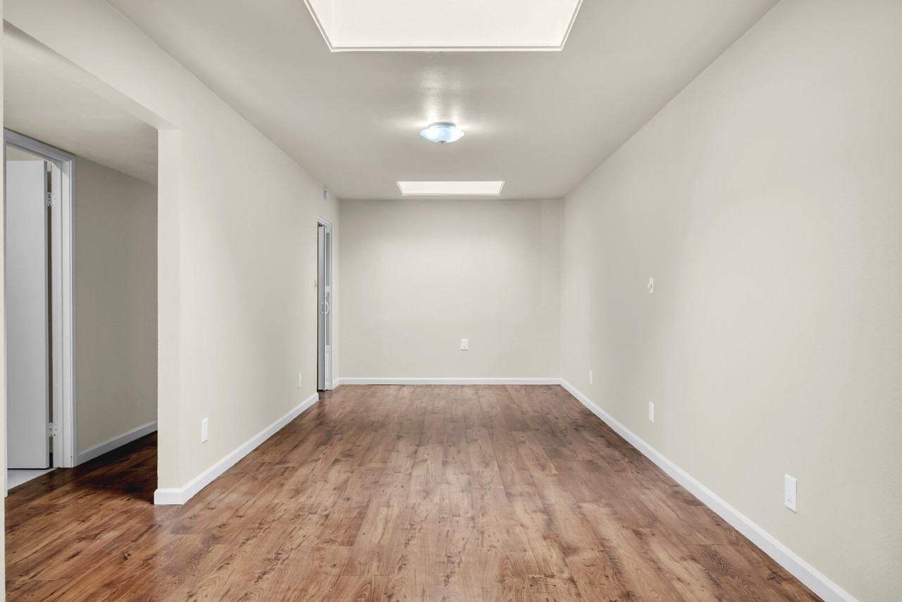 709 Arnold St - Photo 6 of 28