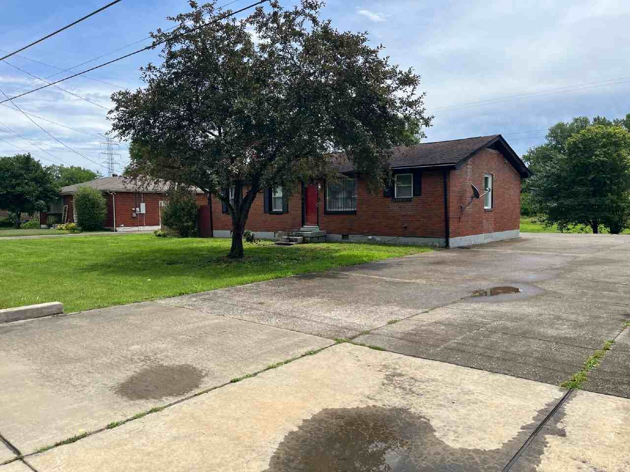 3311 W Hamilton Ave - Photo 2 of 27