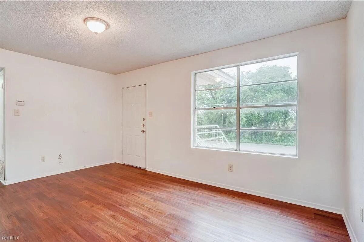 714 Martindale Rd - Photo 5 of 25