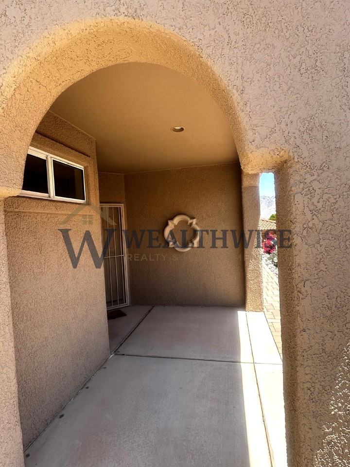 14286 N Wisteria Way - Photo 3 of 40