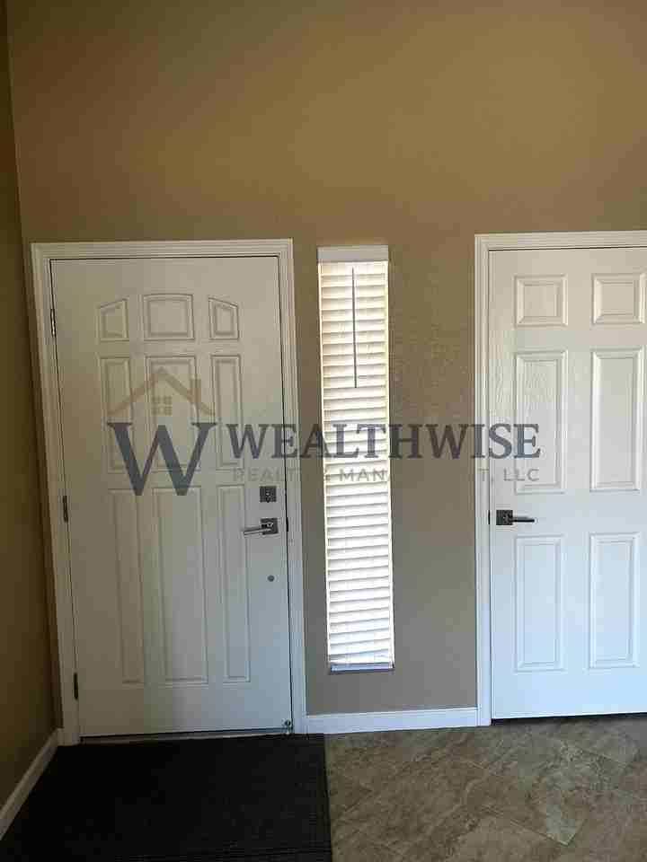 14286 N Wisteria Way - Photo 5 of 40