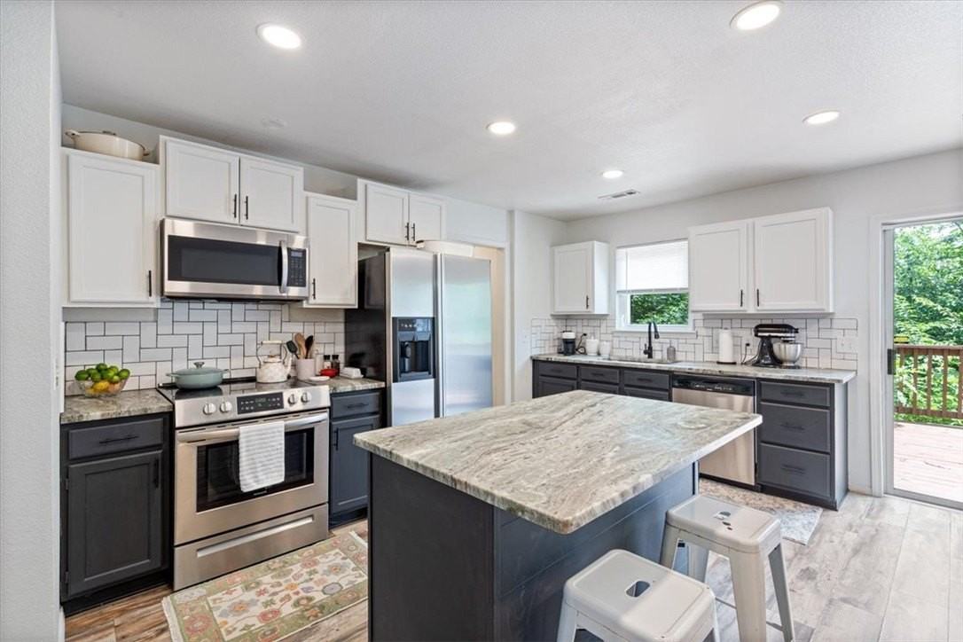 507 Braithwaite St #B - Photo 5 of 23