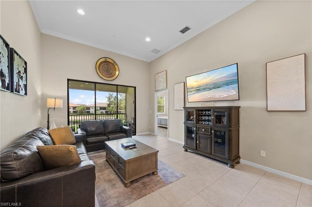 9366 Pocida Ct #202 - Photo 4 of 44