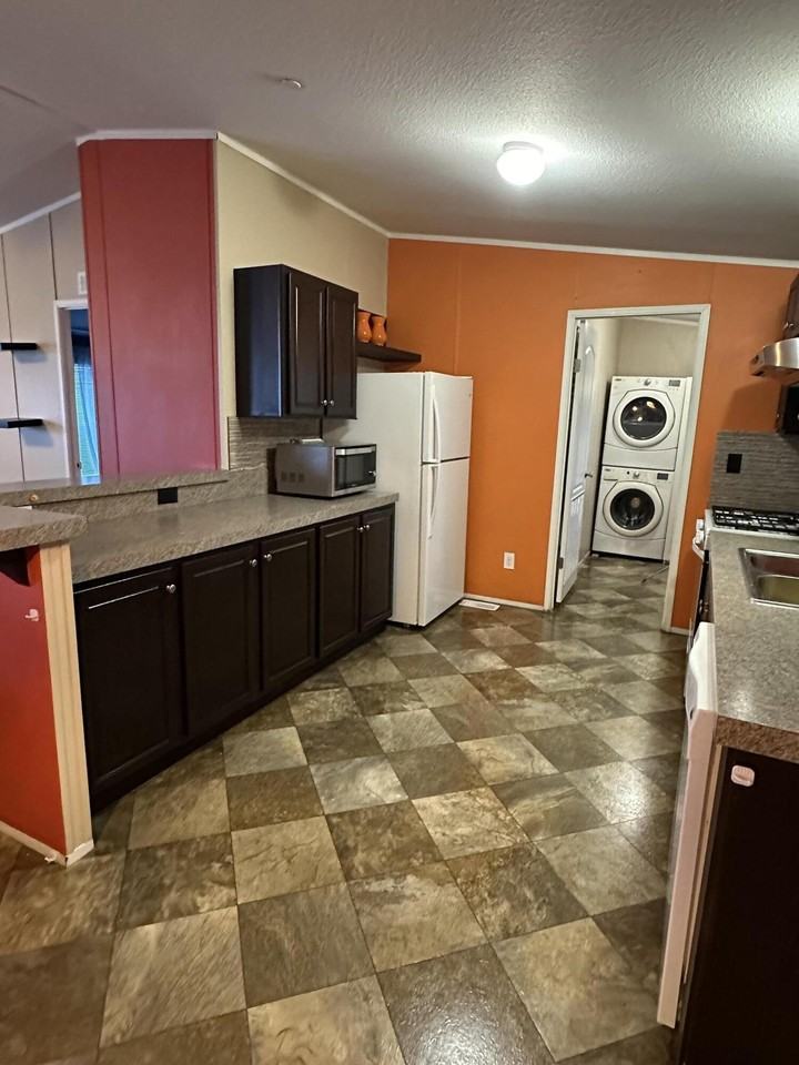 22840 Sterling Ave #147 - Photo 6 of 15