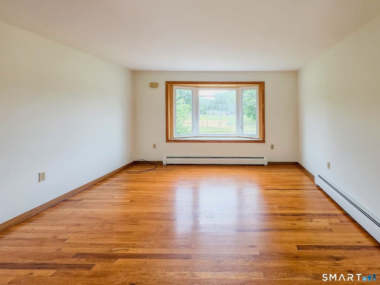 105 Northfield Rd - Photo 7 of 24